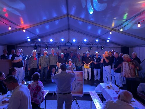 Shanty-Chor Auftritt beim 100-jährigen Jubliäum des MGV